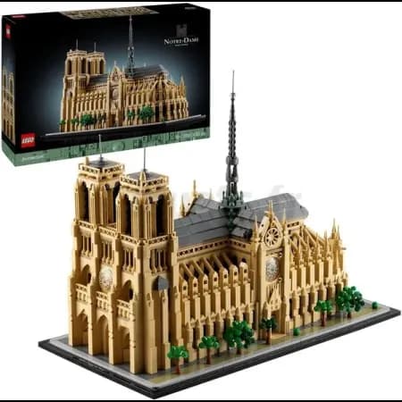 Notre-Dame de Paris LEGO Architecture