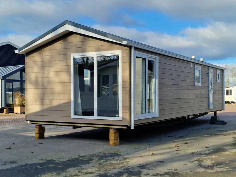 CASA MÓVIL DE 3 DORMITORIOS