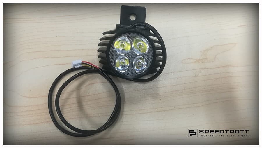 Phare avant V2 - Speedtrott RX