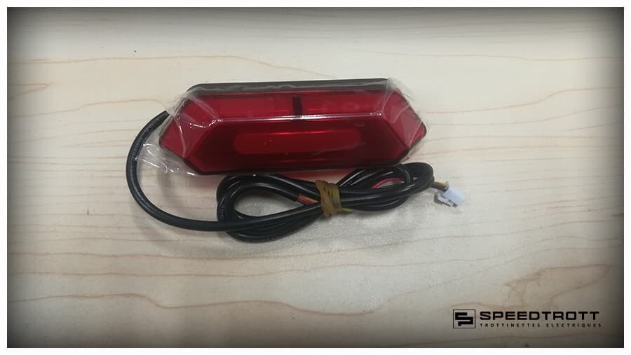 Feu de position arrière - Speedtrott RX-1.2