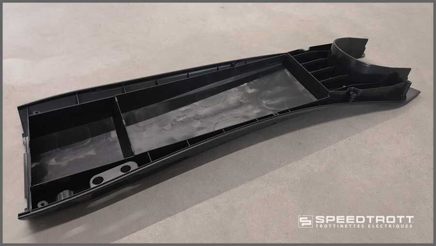 Cache inférieur châssis (partie arrière) - Speedtrott XR-500