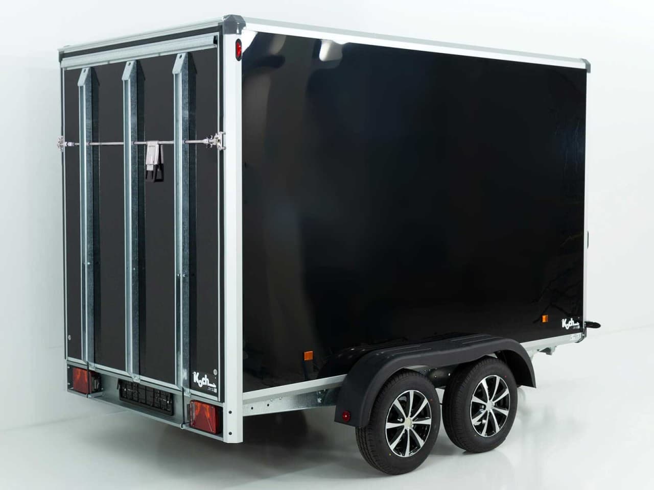 Variant Kofferanhänger Black Edition 168x302cm H:188 2,0t|Rampe-Neu