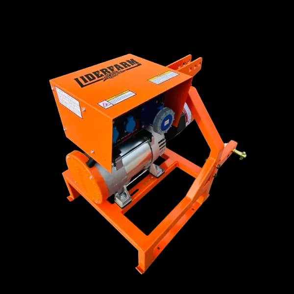 Générateur LIDERFARM 15 kW sur prise de force - tracteur 25-100 CV