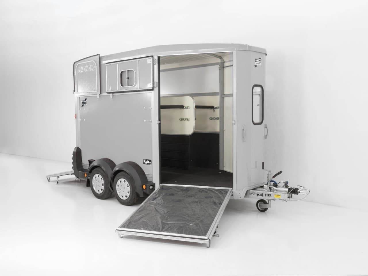 Ifor Williams Pferdeanhänger HB511, silber, Frontausstieg