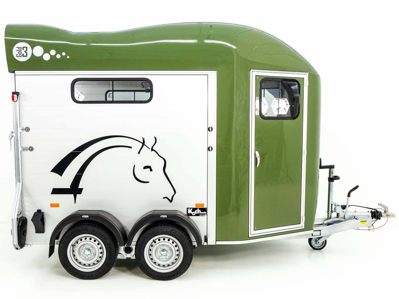 Cheval Liberte Pferdeanhänger GOLD 3, Pullman 2, Sattelkammer, olivgrün
