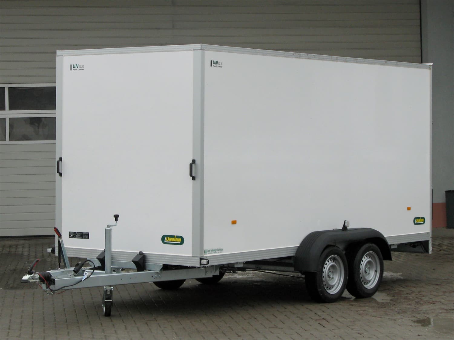 Unsinn UKU 421719-26-14 Auffahrklappe rutschhemmend | Edelstahl-Drehstangenverschluss