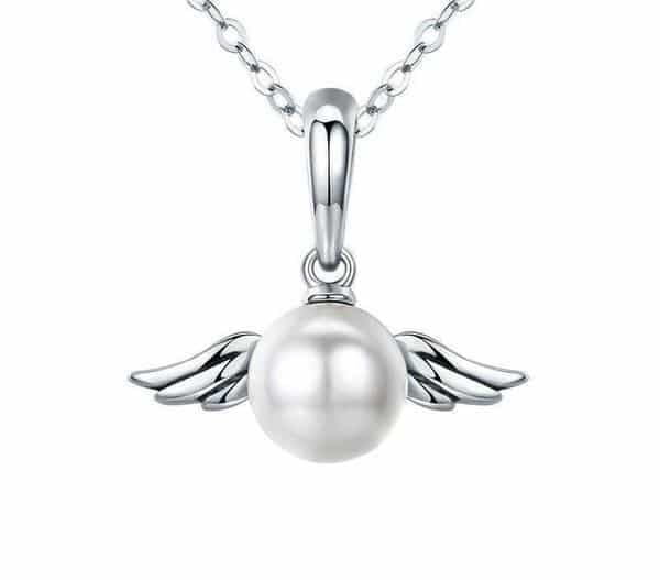 Pendentif perle blanche aux ailes d'ange