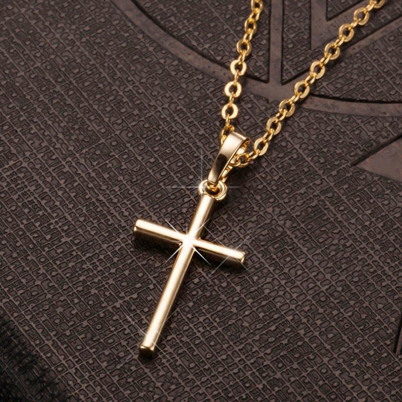 Pendentif croix avec chaîne
