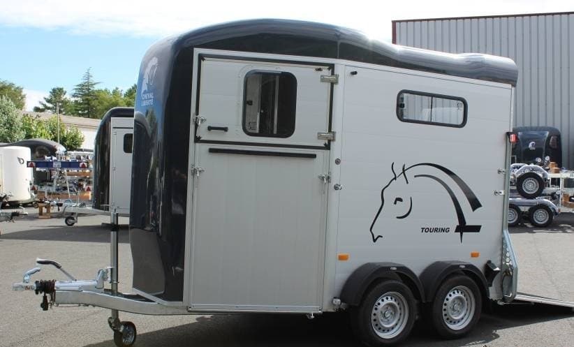 Van Cheval Liberté Gold Touring COUNTRY
