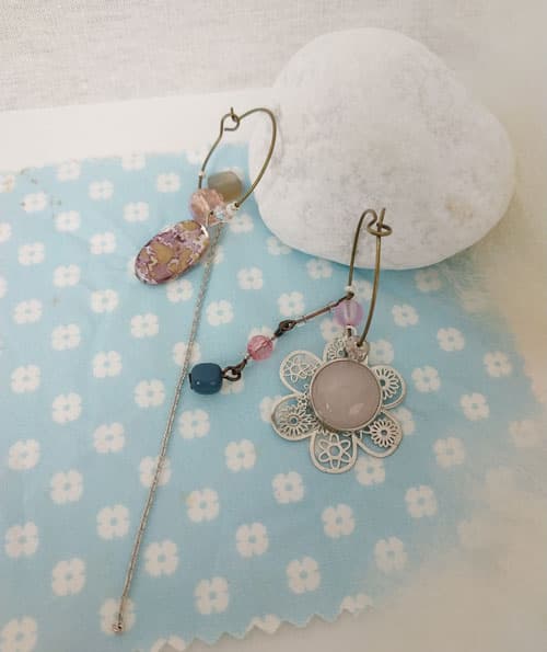 Boucles d'oreilles asymétriques vintage - Étoile Nacrée VENDU