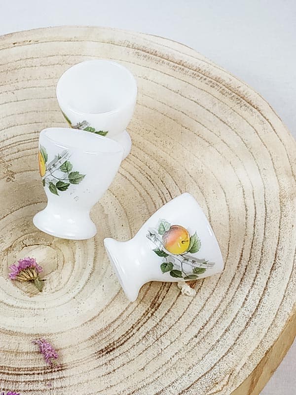 Lot de 4 coquetiers en faïence vintage VENDU