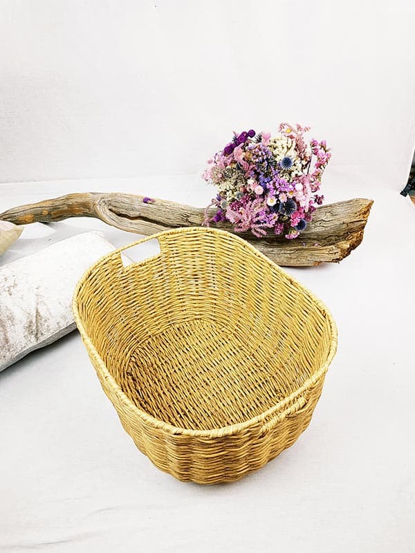 Panier de rangement en rotin VENDU