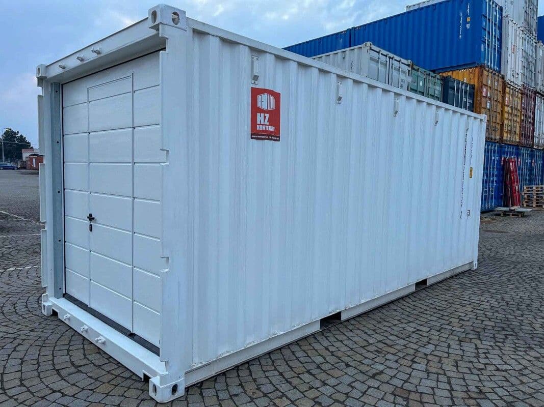 Contenedor marítimo 20' con puerta Hörmann y ventana – RAL 9010