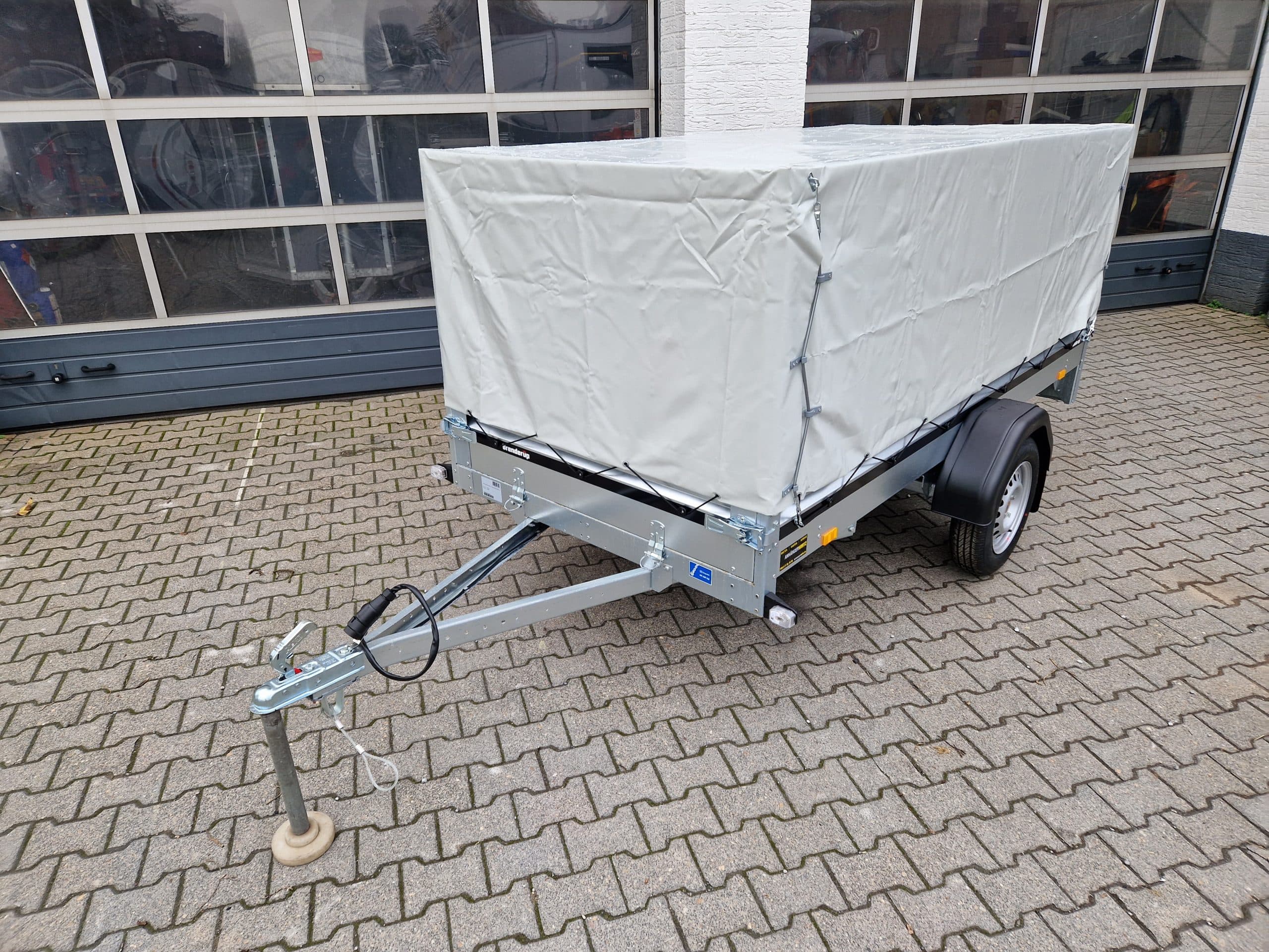 Brenderup 2270S UB 750 270x128x100 cm con telone alto (S) 750 kg
