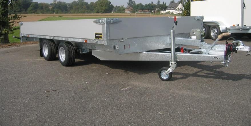 Trasportatore multiuso Atlas, 406x218x30 cm, rampe, verricello, pianale basso 56 cm, extra largo, 2700 kg