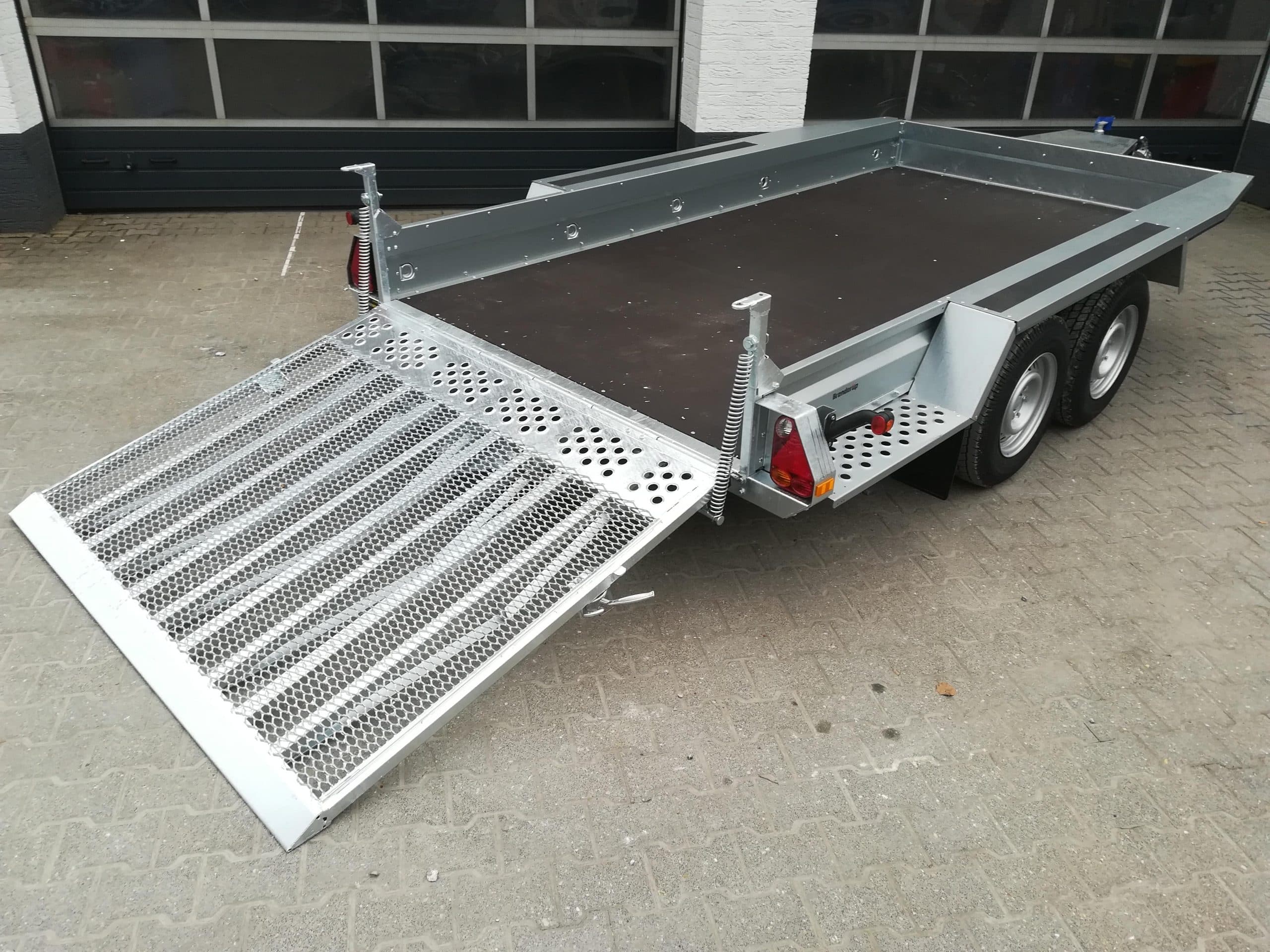 Brenderup MT 3651 MT3600 STB 3500, 365x180x27 cm, rampa di carico, supporto benna, 3500 kg, modello 2025