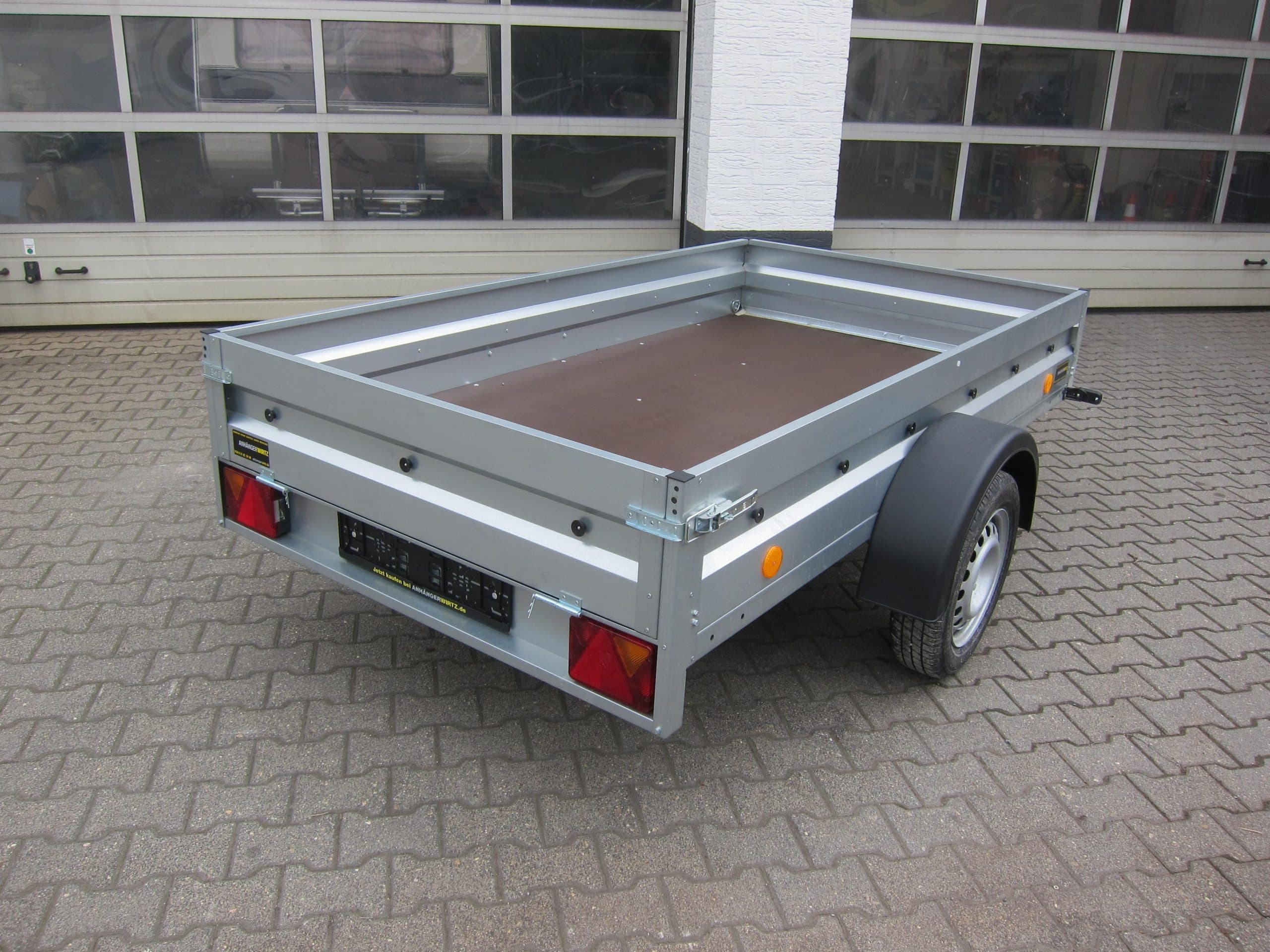Rimorchio per auto Trailstar Pratik 236 236x129x30 cm ribaltabile (XS) 750 kg offerta