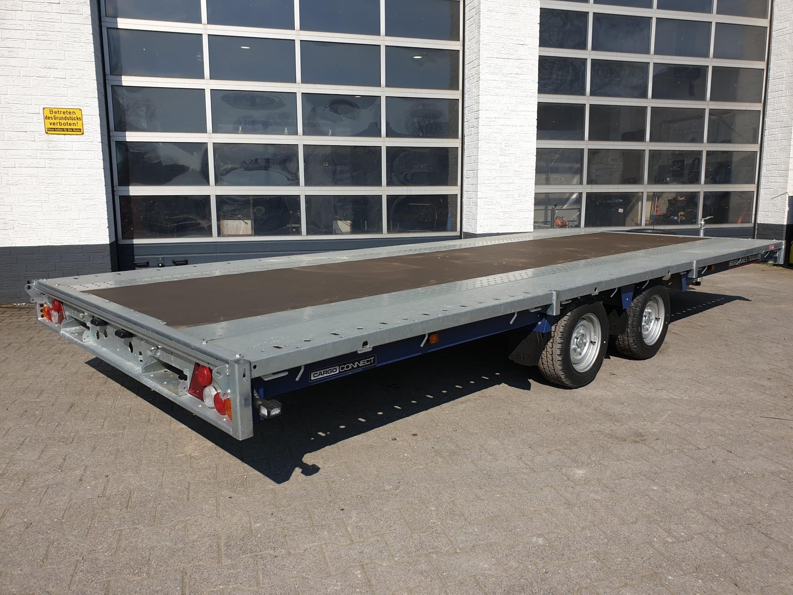 Brian James Trailer CarGO Connect, plateau 550x225 cm, tandem 12", 3500 kg, offerta fine serie