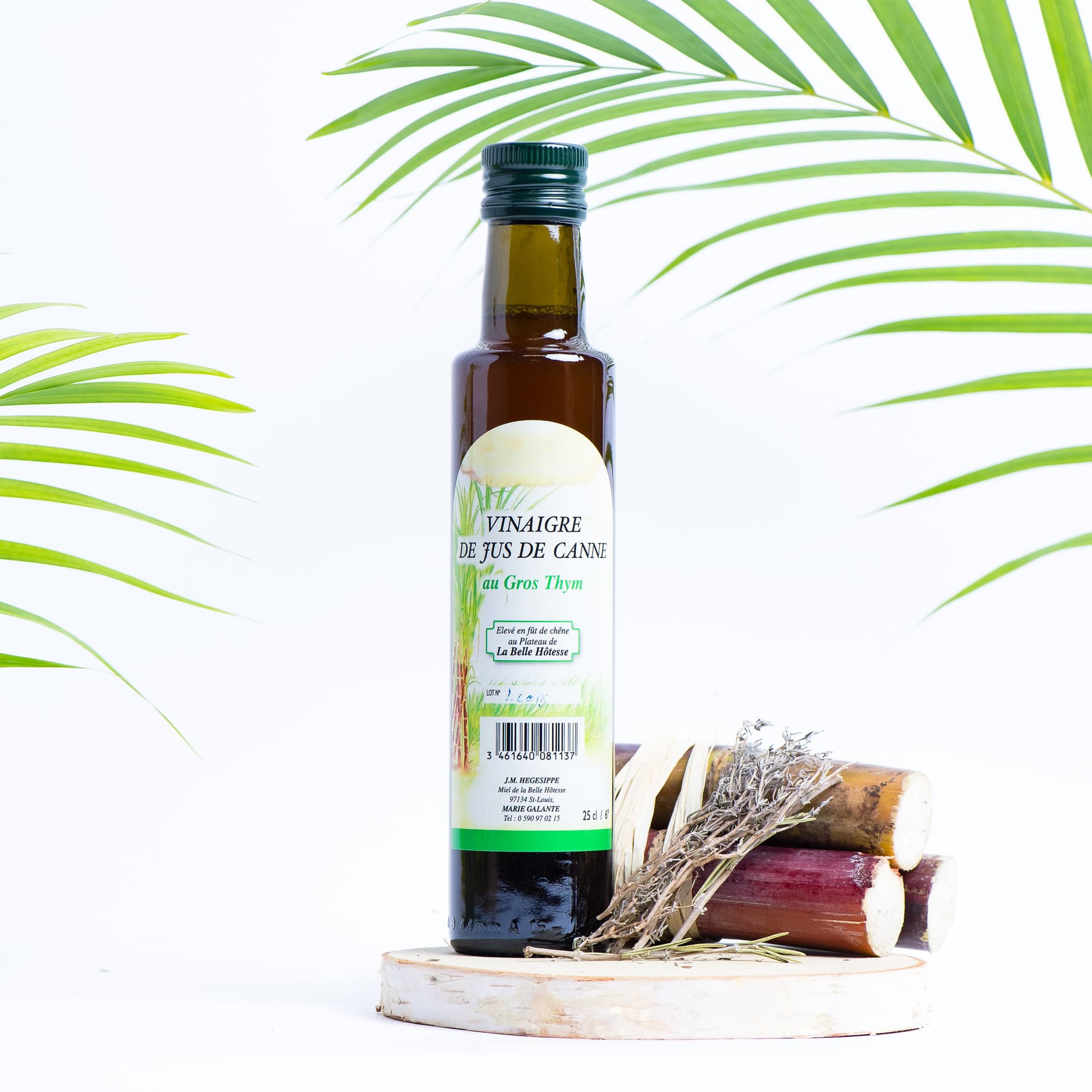 Vinaigre de jus de canne au gros Thym · La Belle Hôtesse · Marie Galante · 25 cl