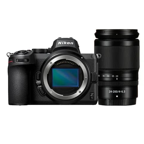Nikon Z 5 + Nikkor Z 24-200mm f/4-6.3 VR