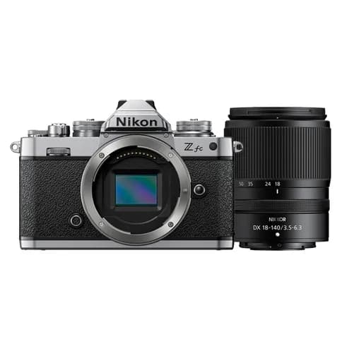 Nikon Z fc Silver/Black + NIKKOR Z DX 18–140 mm f/3,5–6,3 VR