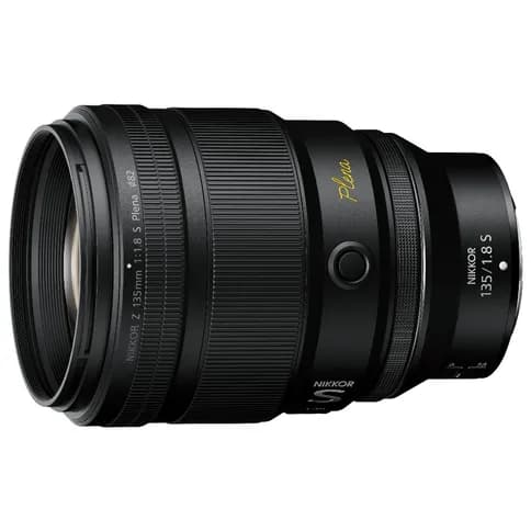 Nikon Z 135 mm f/1,8 S-line Plena