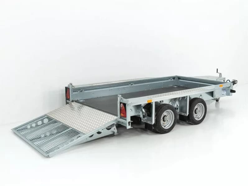 Ifor Williams Baumaschinenanhänger GX105 2,7t|Auffahrrampe