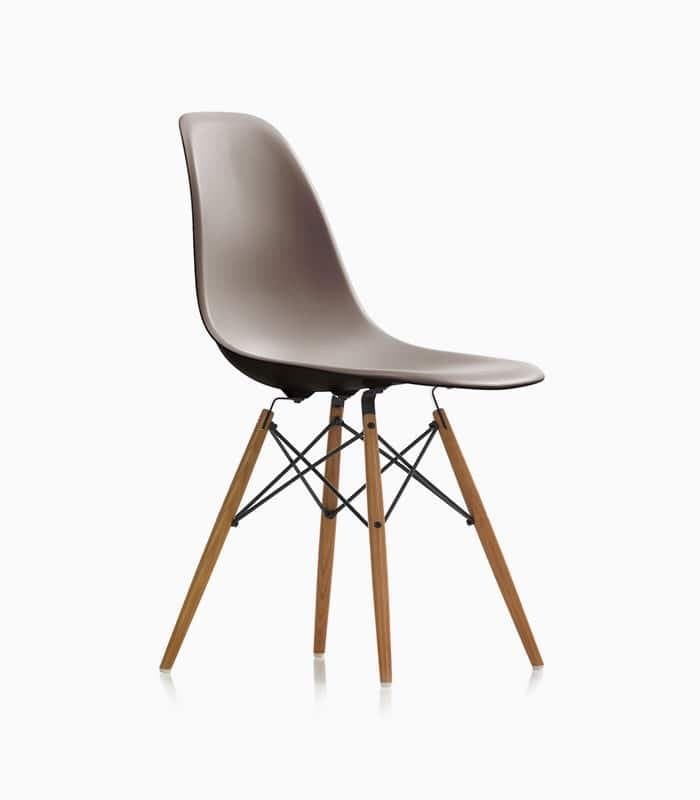 Eames plastic side chair - Brown - M