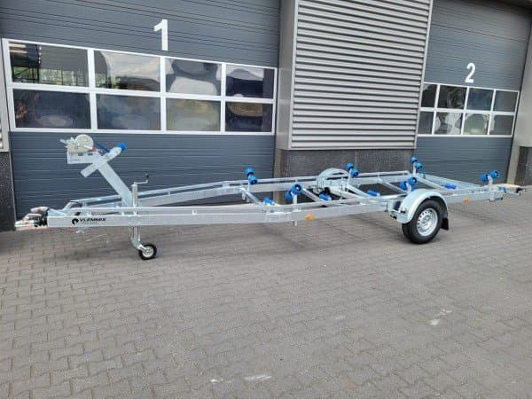 Bootsanhänger mit Rollen Vlemmix 700x220 cm - 3.500 kg