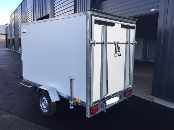 Fourgon Niewiadow F2515P - Boro