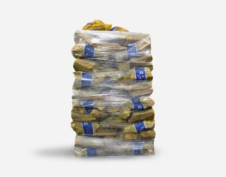 Palete de 84 sacos de lenha de Carvalho de 10 quilos - 840 quilos
