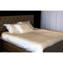 Housse de couette et taies Collection Chopin 200 x 220 cm 60 x 70 cm Soie taupe