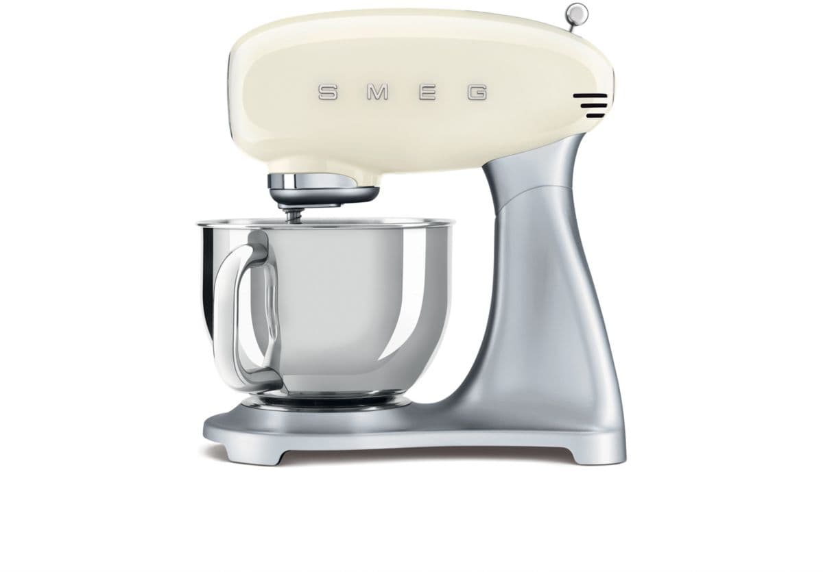 Robot pastelero SMEG SMF04CREU Crema