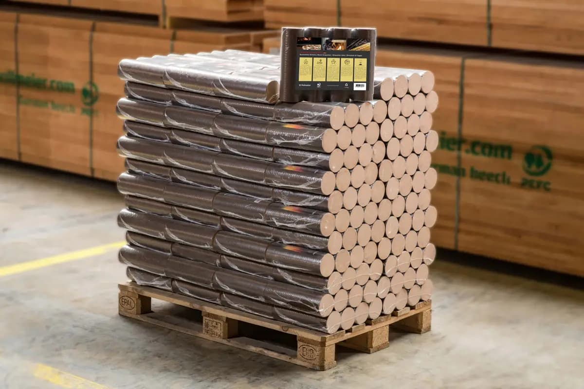 Pini Kay briketten — Pallet