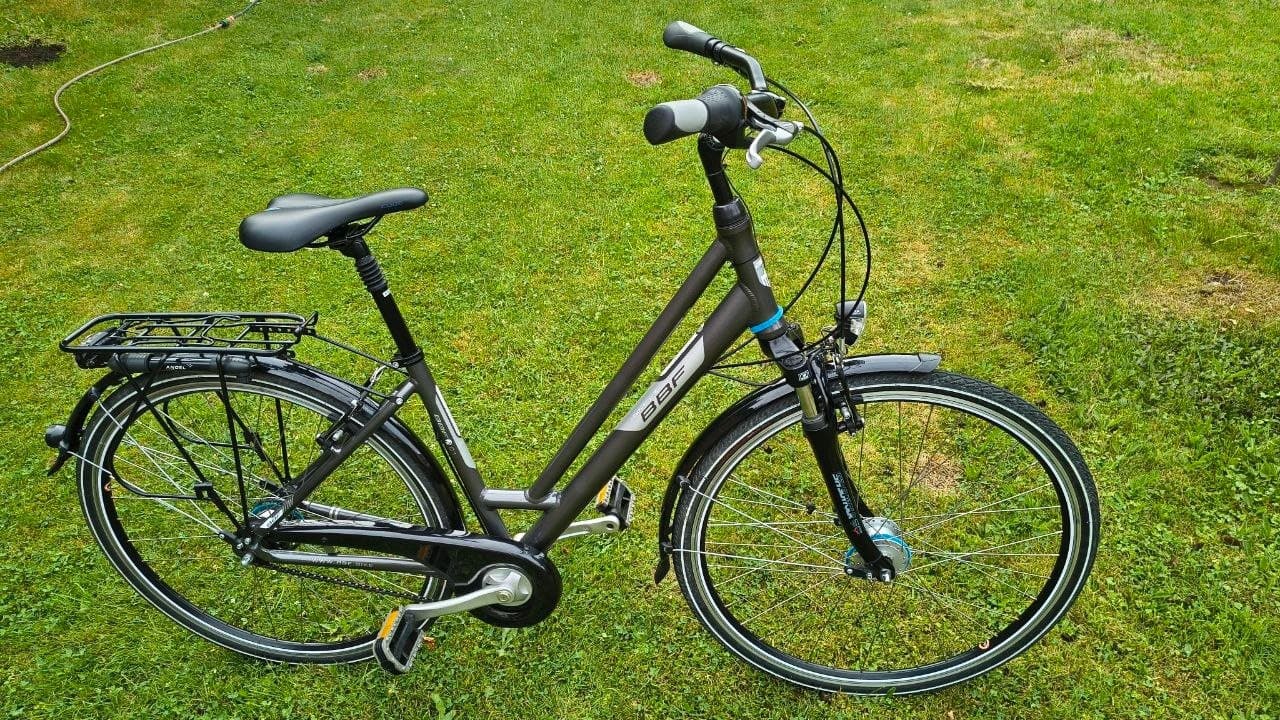 28er BBF Alu City Bike Damen, Hellgrau, RH 45 cm, 7G Nab.schalt, Rücktrittbremse