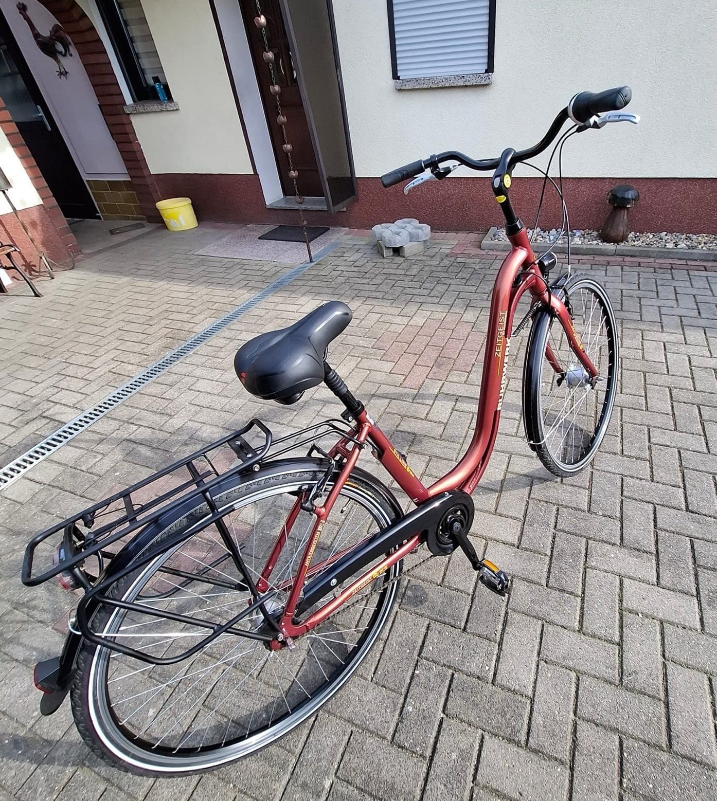 RUHRWERK Zeitgeist City Bike Damen 7 Gänge Rot Nabenschaltung Gepäckträger