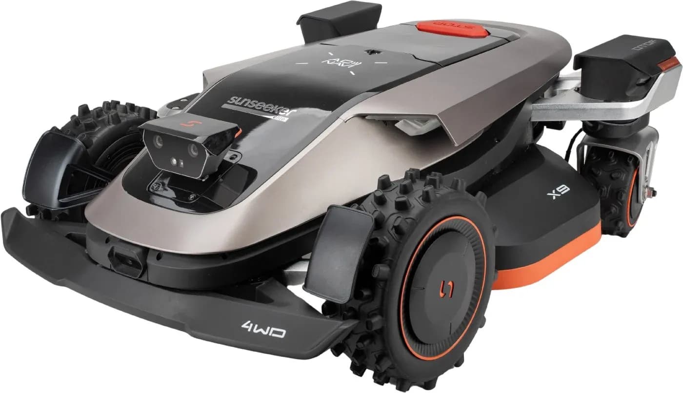 Kabelloser Mähroboter Sunseeker X9 Plus für Sportplätze und Großflächen (mit Allradantrieb)