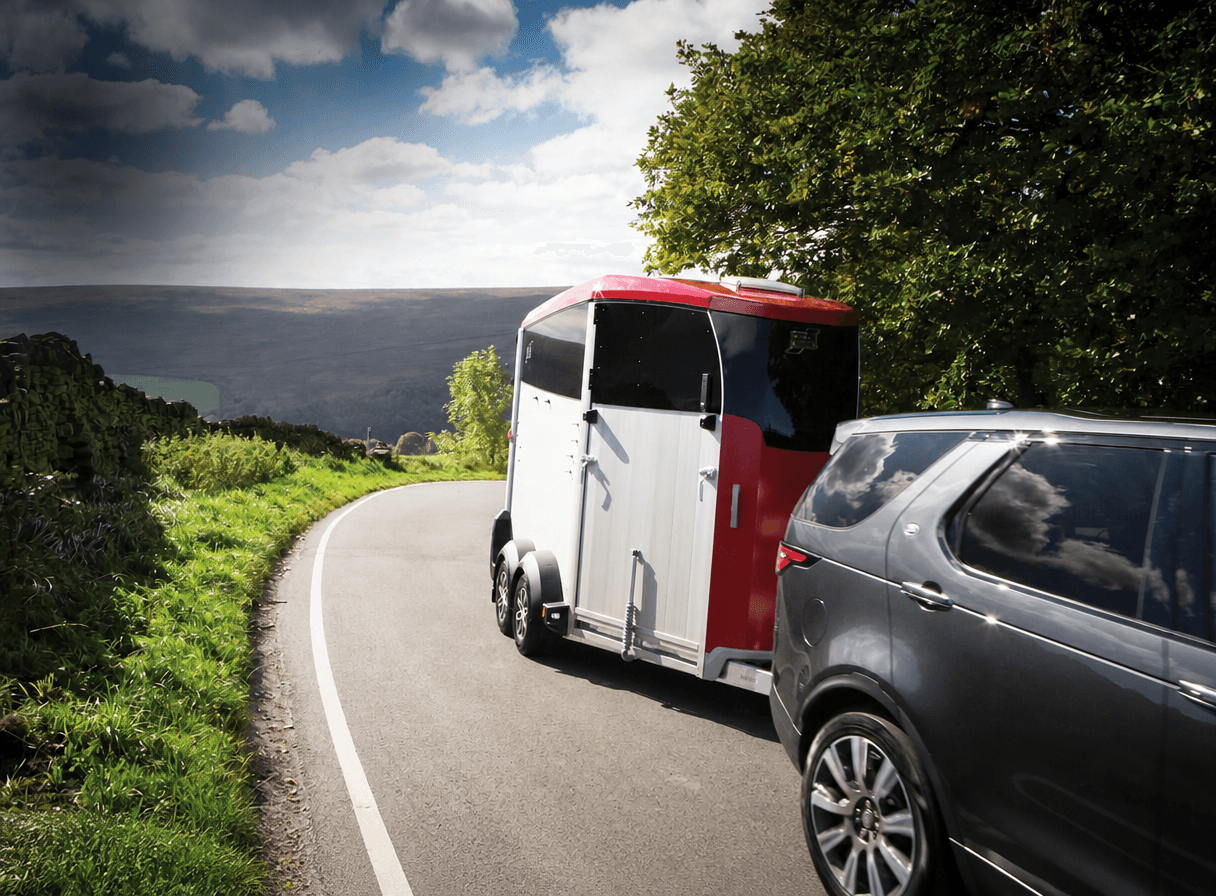 Van Ifor Williams HBX 511 — 2 places