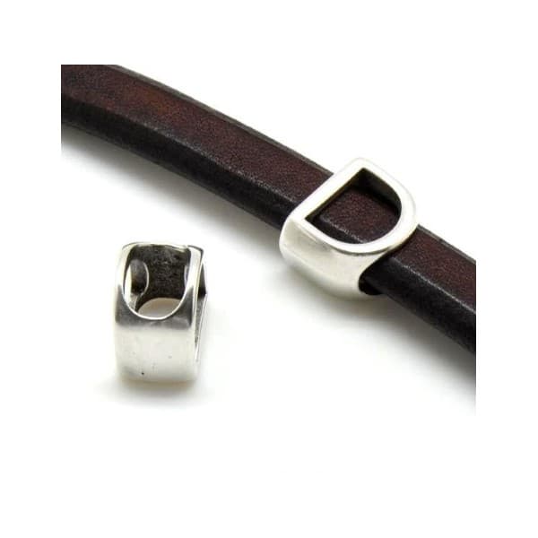 Passe cuir lettre D pour cuir regaliz
