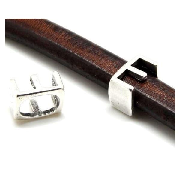 Passe cuir lettre E pour cuir regaliz