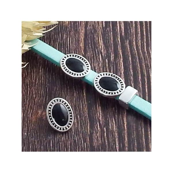 Passant argent avec cabochon NOIR