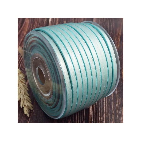 Cuir plat 5mm nacre bleu