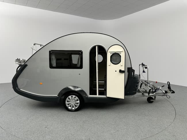 Wohnwagen-Anhänger Tabbert 320 RS, Baujahr 2016
