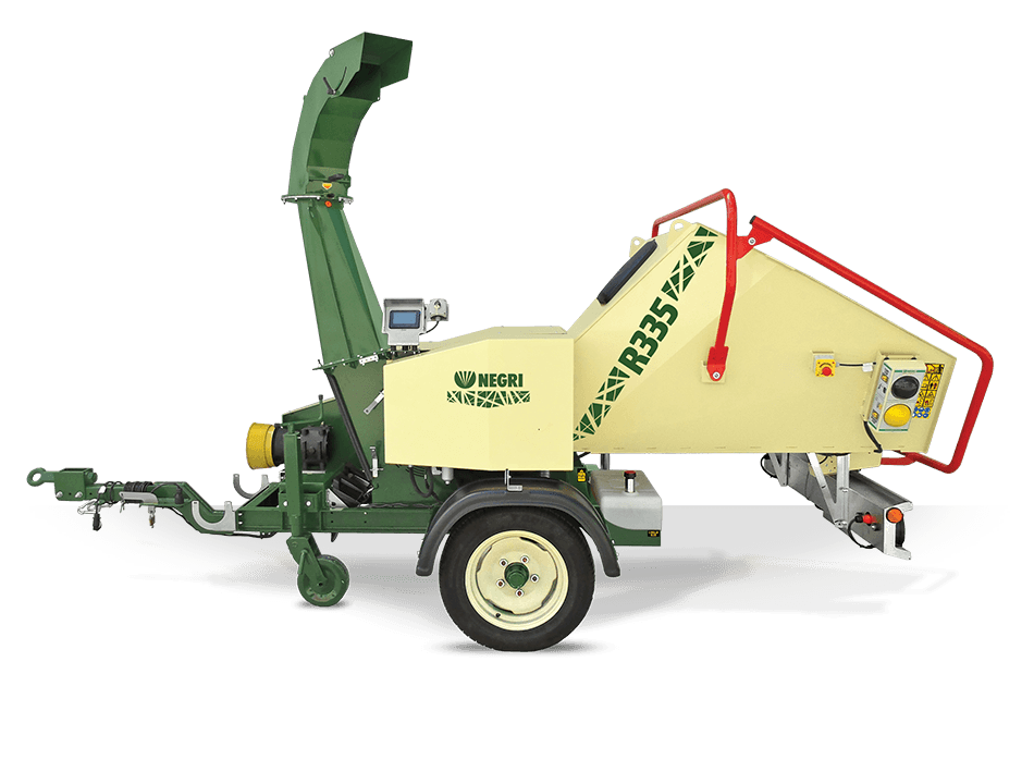 NEGRI Biohäcksler R335 / Häcksler mit Straßenfahrwerk für Traktor