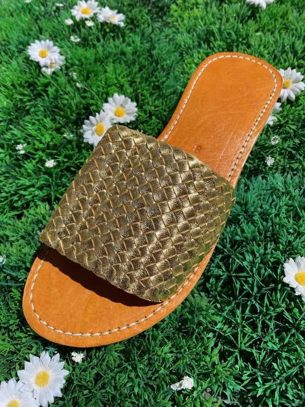 Sandales/ Mules tressées en cuir doré - Tressy 39