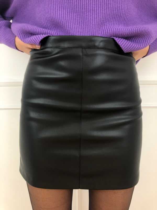 Jupe courte noire en similicuir - Cathie M
