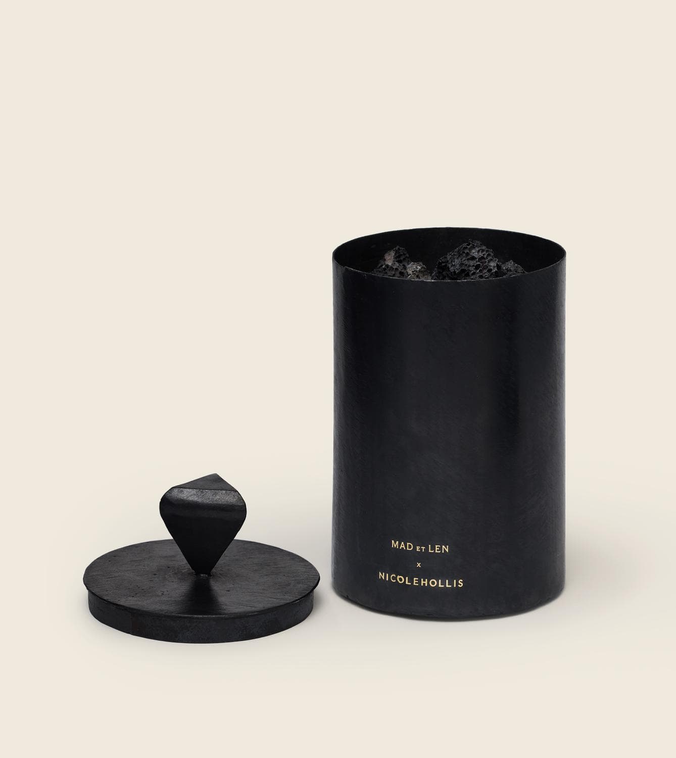 Pot Pourri Mineral Totem Nicole Hollis