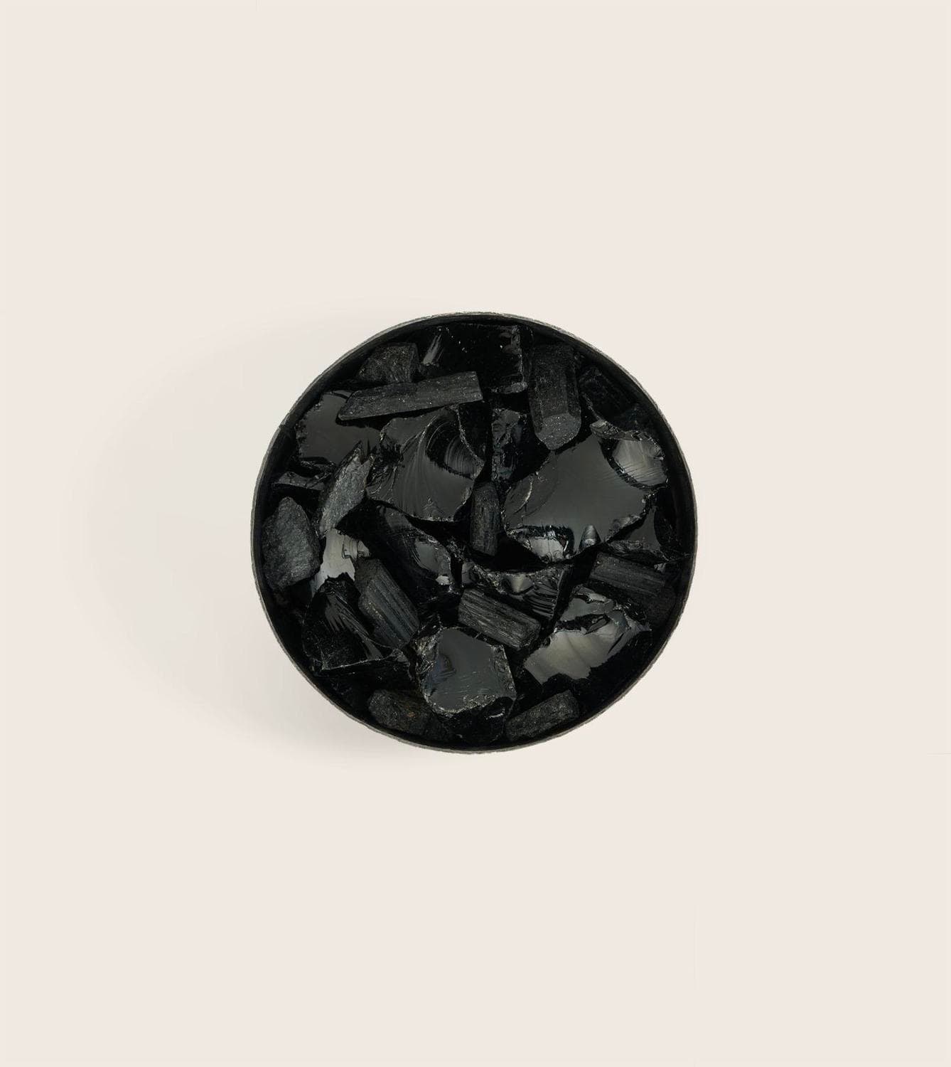 Pot Pourri Mineral Totem Outre Black Half Moon Lili Neroli