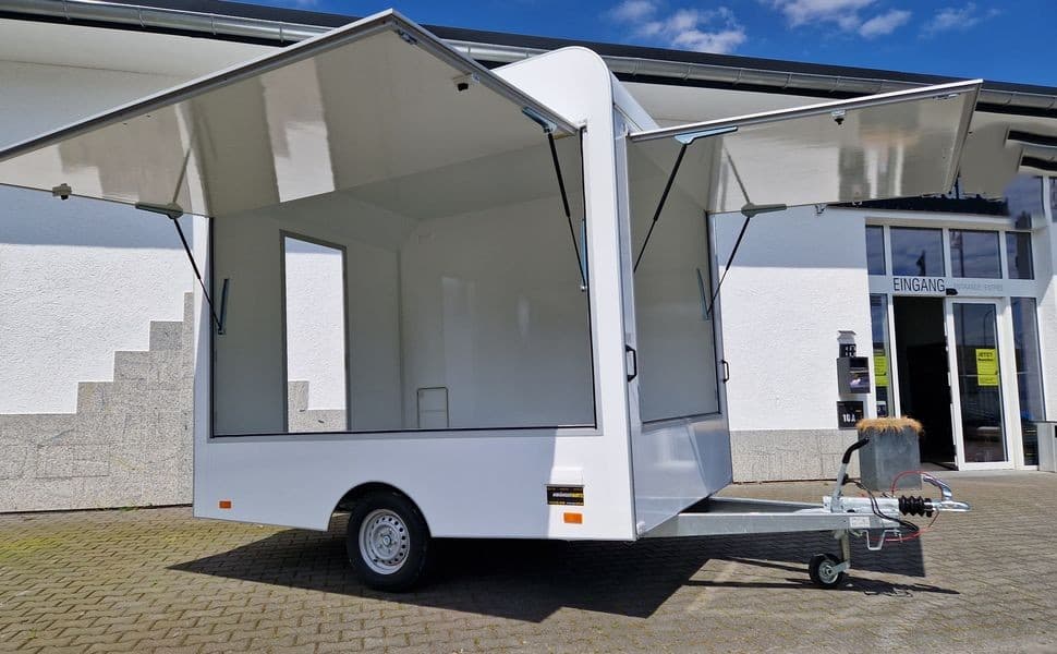 Verkaufsanhänger VK 300 220 aero retro 300x220x230cm extrabreit 2 Verkaufsklappen Hecktür 1300kg