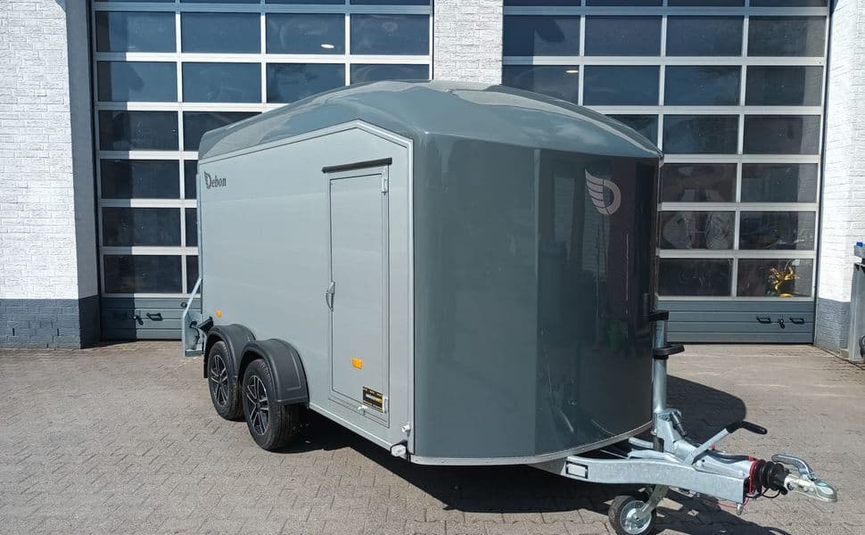 Cargo Roadster 700 plus 375x180x200cm Alu Poly irongrey Leichtmetallräder 2600kg Pullman 100km/H 24